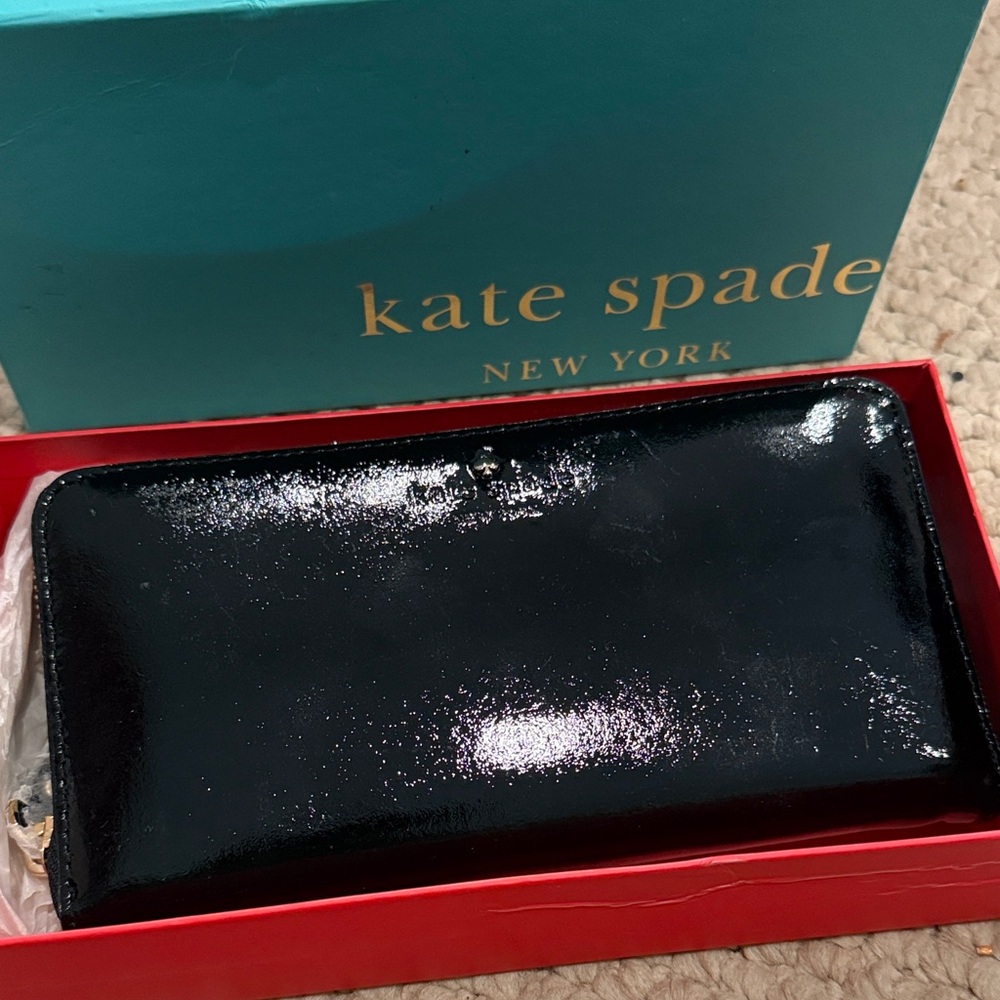 Kate Spade Shiny Black Wallet